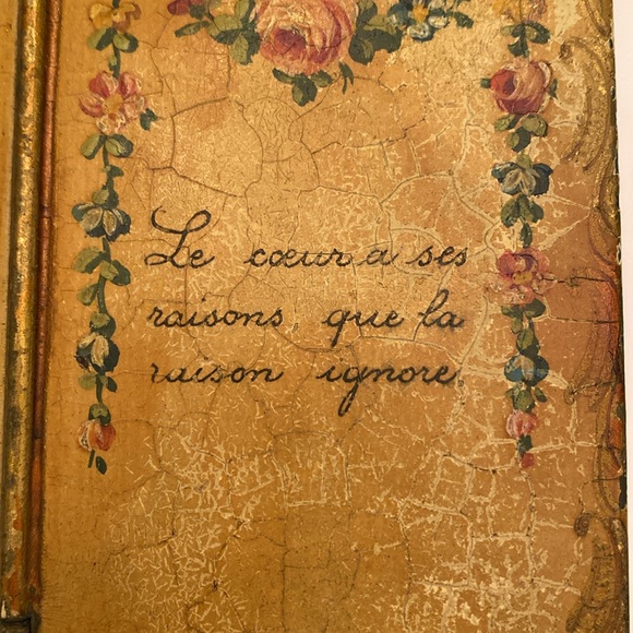 RARE CARLIN COMFORTS “MADE IN FRANCE FOR CARLIN COMFORTS” METAL BOOK - Picture 6 of 15